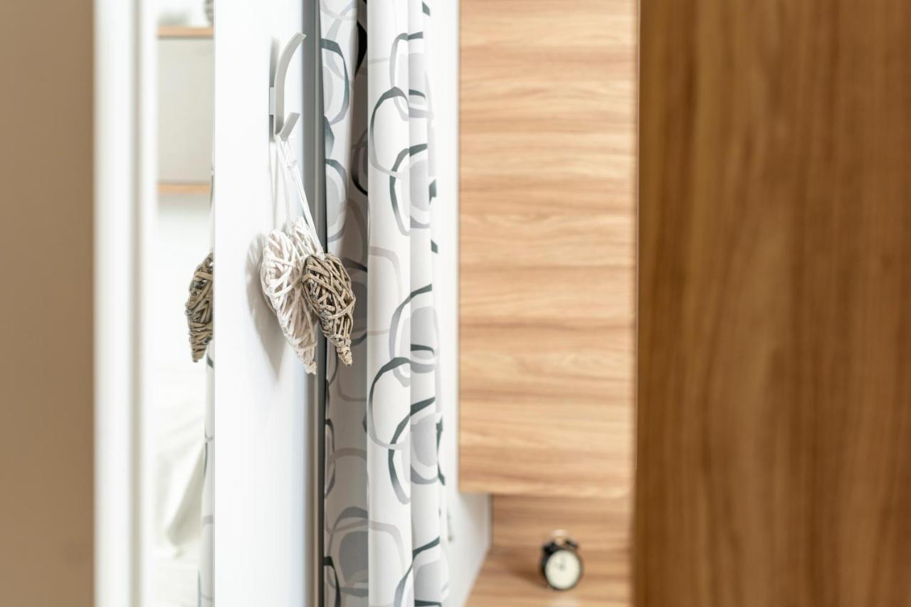 Mobile Home Joy Porton Biondi Rovinj Exterior foto